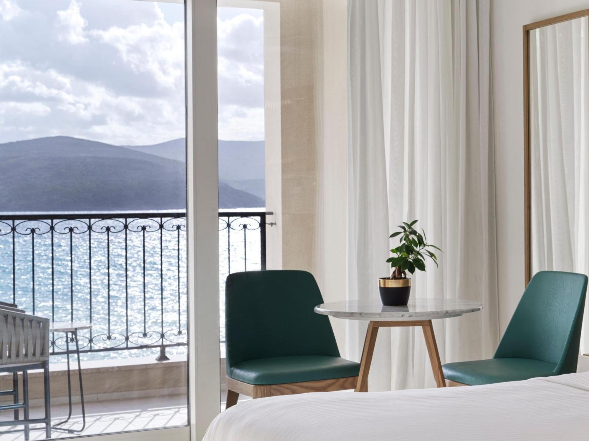 The Chedi Lustica Bay Отель Тиват