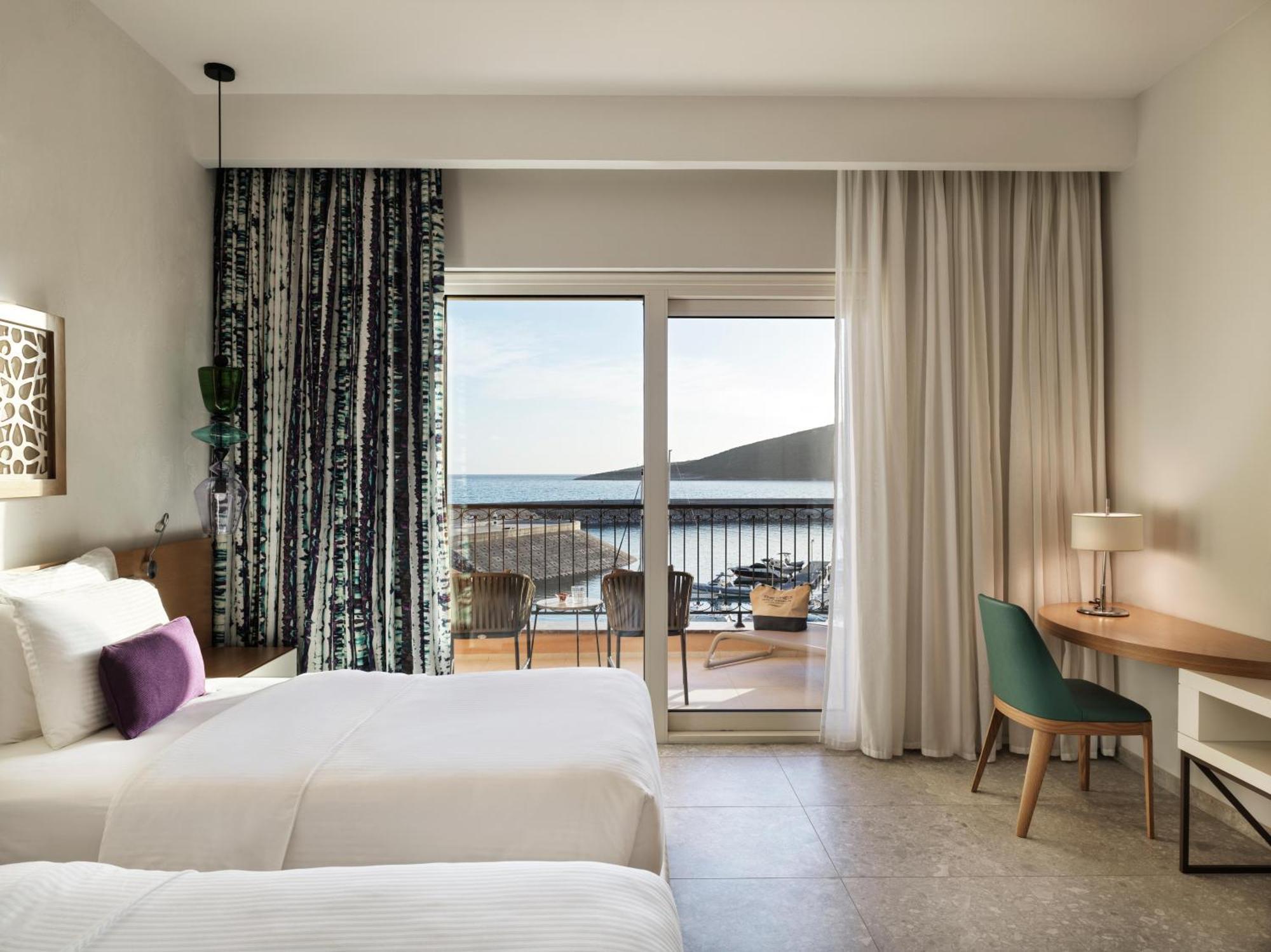The Chedi Lustica Bay Отель Тиват