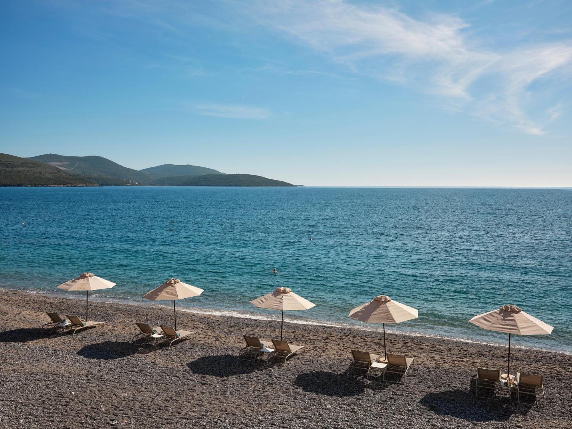 Отель The Chedi Lustica Bay Тиват