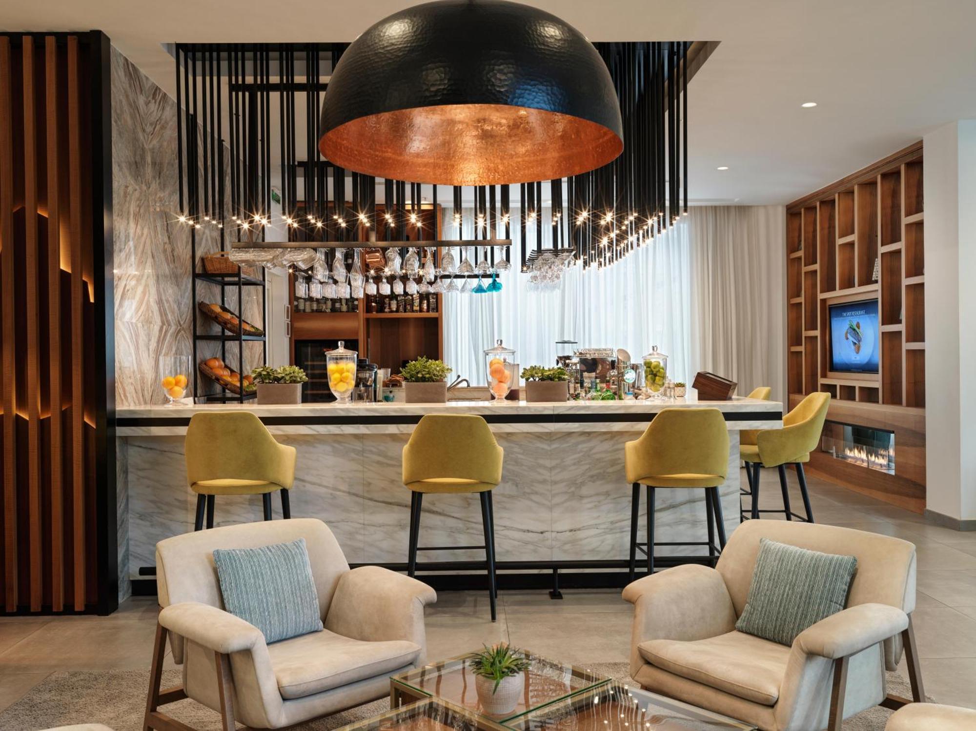 The Chedi Lustica Bay Отель Тиват